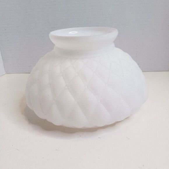 Vintage Hurricane Student Lamp Shade Frosted White Diamond Shape Quilted - Picture 1 of 9